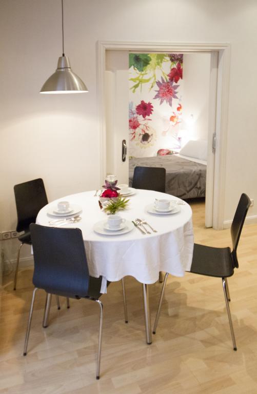 Foster Apartamentos Sol Madrid Bilik gambar